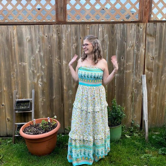 zesica Dresses & Skirts - NWT Zesica Strapless Tiered Boho Maxi Dress